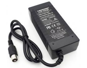 Адаптер питания для электросамокатов для Li-Ion батарей (12.60V 3.0A RCA)